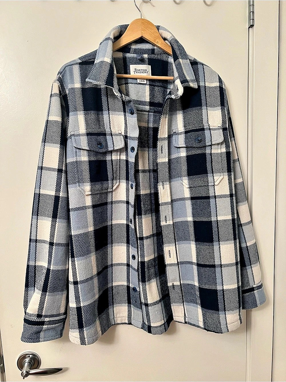 Boston Traders Plaid Button‑Up Jacket – Blue & Cream, Size Large - Picture 3 of 10